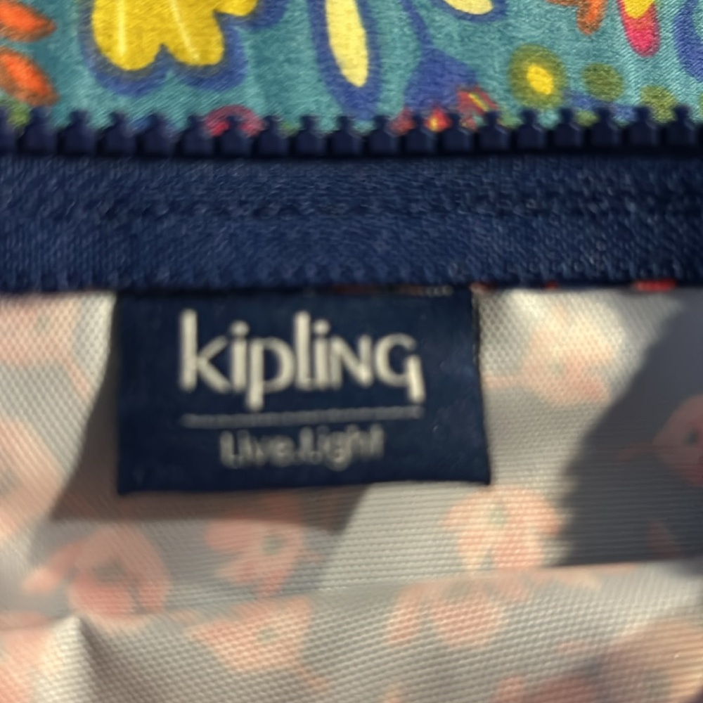 Kipling Theee Compartment Creativity Pouch Wristl… - image 7